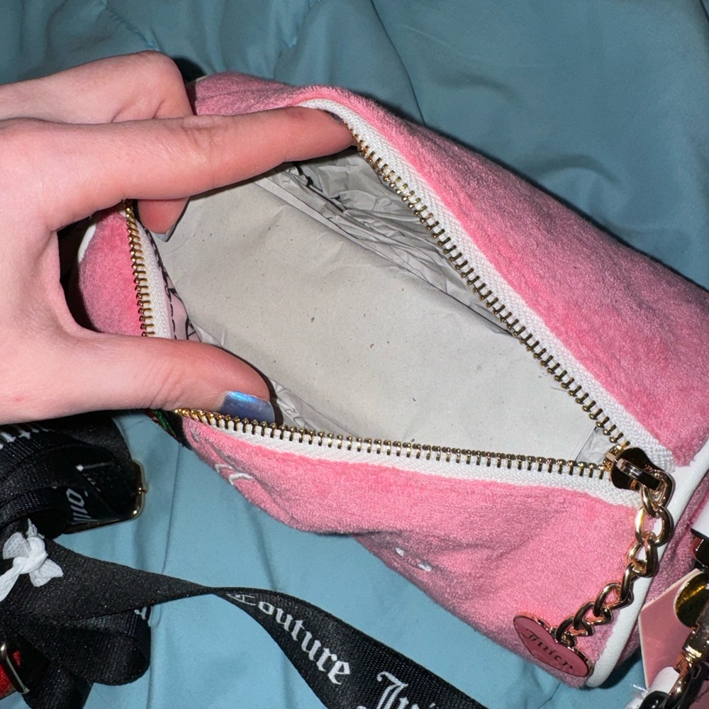 NWT Juicy Couture Pink Lemonade Sweet Juicy Barrel Bag - Picture 5 of 5